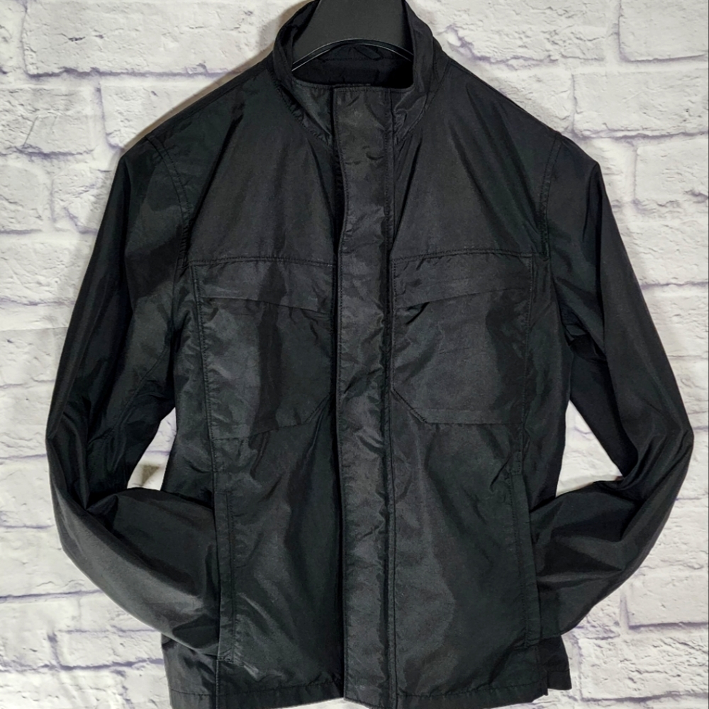 Gap Lightweight/Windbreaker Jacket/ Medium/ Black… - image 1